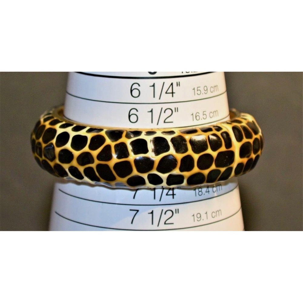 Kenneth Jay Lane Vintage Black Gold Animal Print Bangle & Clip Earrings Set - Picture 4 of 7